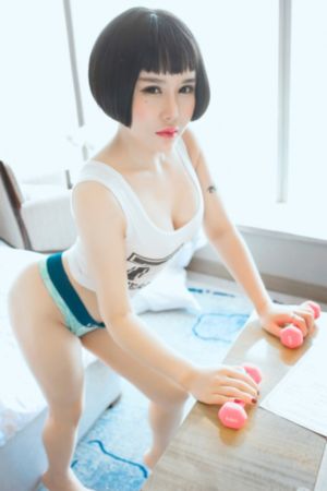 大胸美女拍拍18在线观看-电影电影免费在线