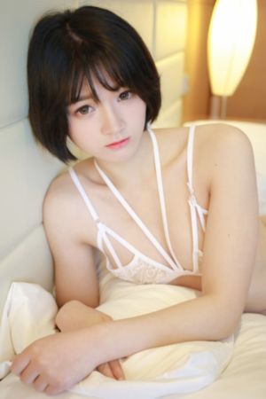 99精品免费久久久久久久久冰-花絮超清在线观看