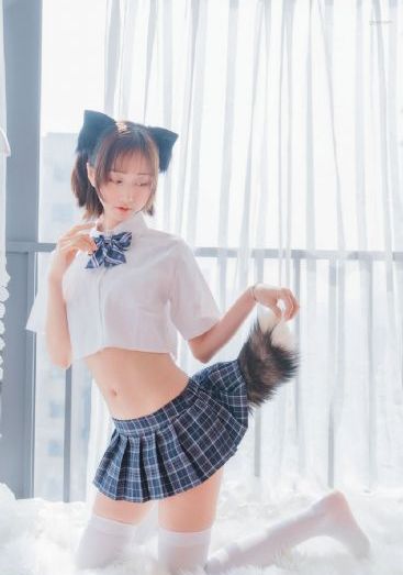 精华液99久久国产最新精品免费热xx-百度云播手机在线看